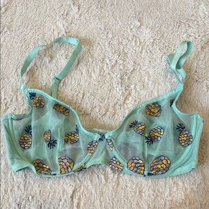 Savage x Fenty unlined pineapple 36D bra